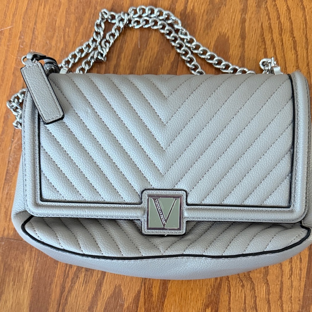 Victoria's Secret Quilted V-Flap Shoulder Bag in Light Gray/taupe